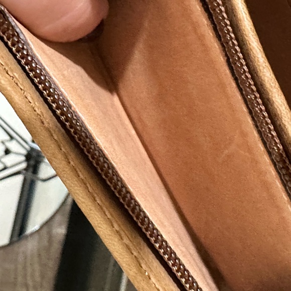 Coach Vintage Signature Mini C's Signature Soho Compact Wallet - Picture 10 of 16